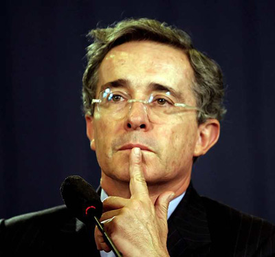 Uribe es una pieza clave para Washington. EFE